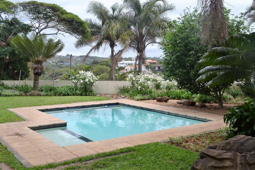 Mahogany House - Solar Powered Villa Ballito Buitenkant foto